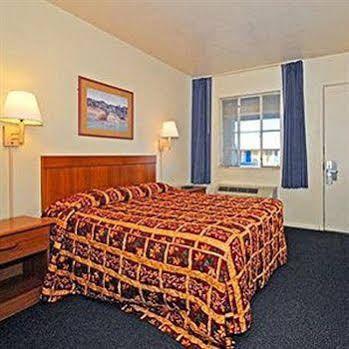 Economy Inn Safford מראה חיצוני תמונה